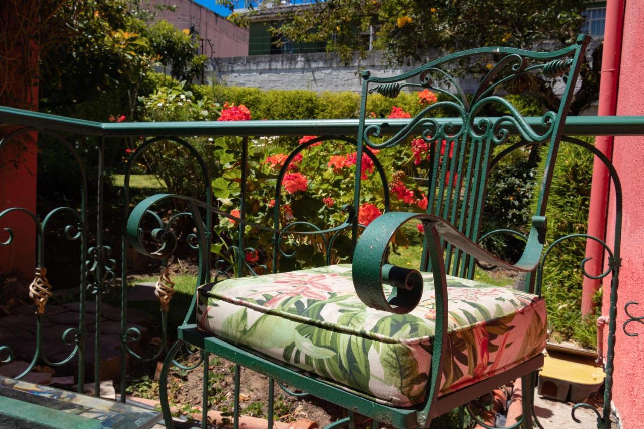 Casa Aliso Hotel Boutique Quito Exterior photo